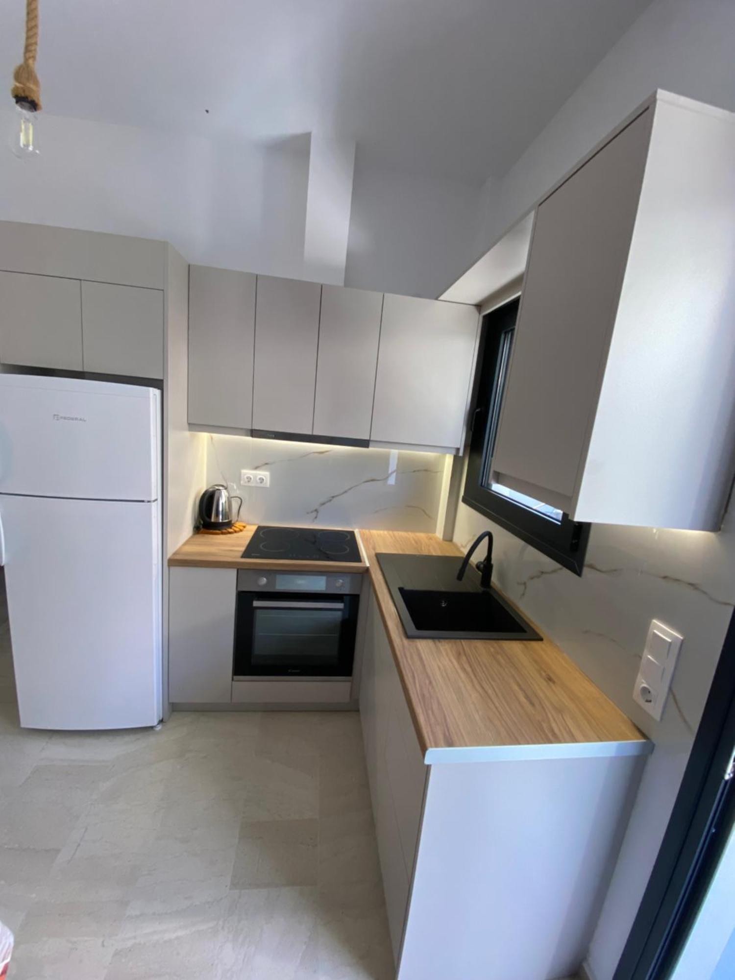 בארבאטי Akrogiali Apartments מראה חיצוני תמונה