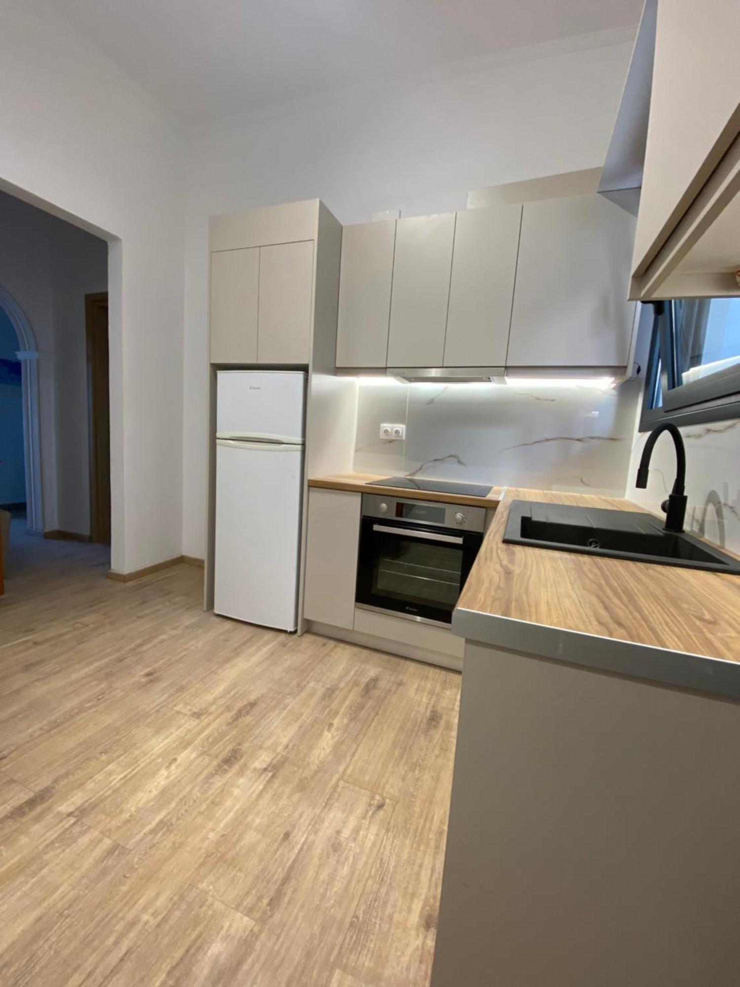 בארבאטי Akrogiali Apartments מראה חיצוני תמונה